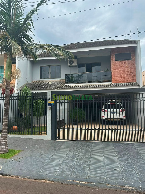 Sobrado para Venda em Maringá - PR, Jd Real
