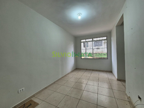 Apartamento para Venda em Maringá - PR, Zona 06