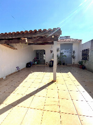 CASAS, Rua das Laranjeiras