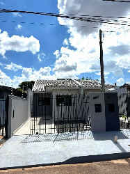Casa para Venda em Sarandi - PR, Jd Universal