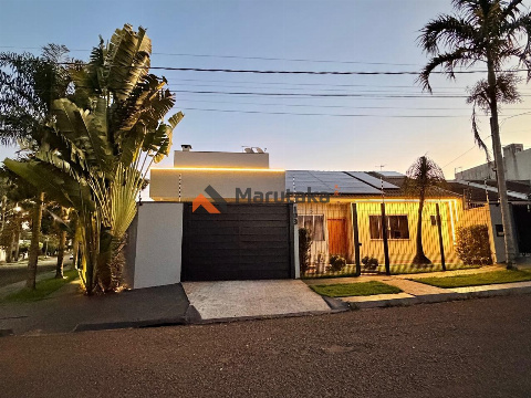 Casa para Venda em Maringá - PR, Jd Paris