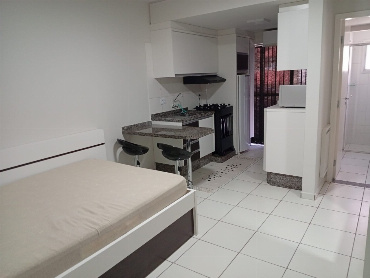 Apartamento Kitnet para Locação em Maringá - PR, Zona 08