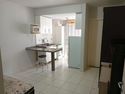 Apartamento Kitnet para Locação em Maringá - PR, Zona 08