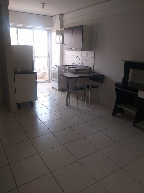 Apartamento Kitnet para Locação em Maringá - PR, Zona 08