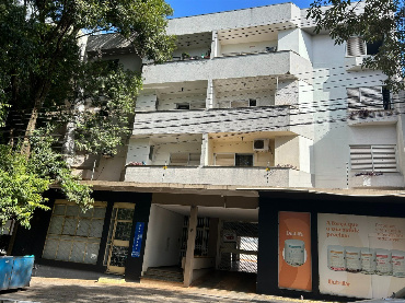 Apartamento para Venda em Maringá - PR, Zona 04