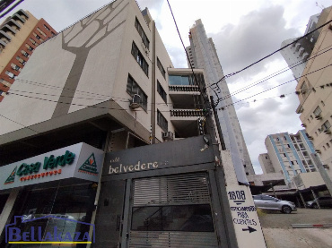 Apartamento para Venda em Maringá - PR, Zona 01 Centro