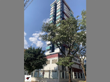 Apartamento para Venda em Maringá - PR, Zona 07