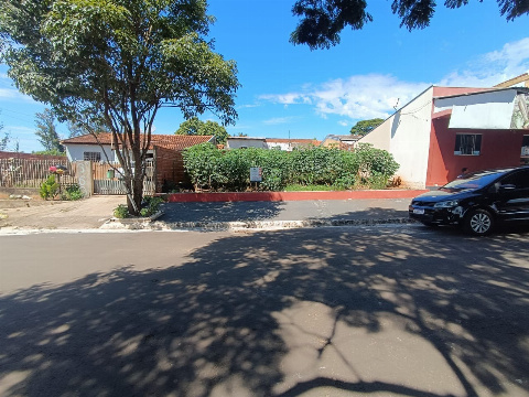 TERRENOS, Avenida Principal
