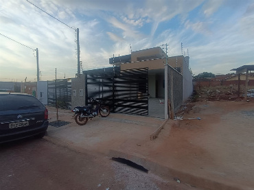 Casa para Venda em Sarandi - PR, Jd Maringa