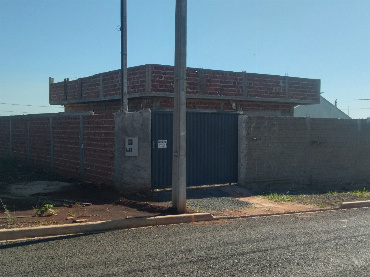 Casa para Venda em Sarandi - PR, Jd Maringa