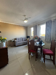 Apartamento para Venda em Londrina - PR, Coliseu