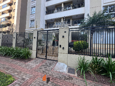 Apartamento Duplex para Locação em Maringá - PR, Zona 03