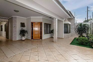 Casa para Venda em Maringá - PR, Jd Brasil