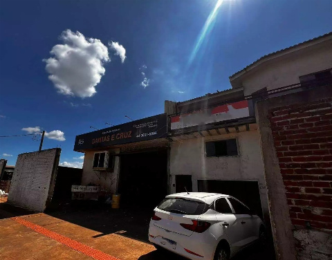 GALPÕES, Rua Rodolfo Cremm