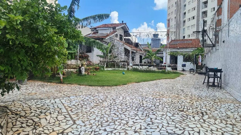 CASAS, Rua Shalon