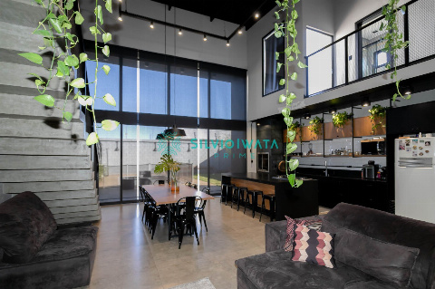 SOBRADOS, Rua Pioneiro Geraldo Portela