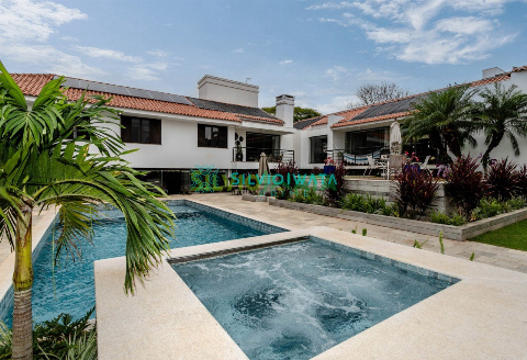 CASAS, Rua Saint Hilaire