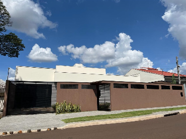 Casa para Venda em Maringá - PR, Jd São Domingos