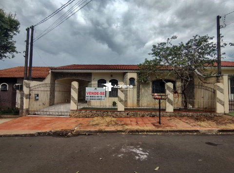 Casa para Venda em Paiçandu - PR, Jd Colegial