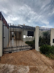 Casa para Venda em Maringá - PR, Cj João de Barro Itaparica