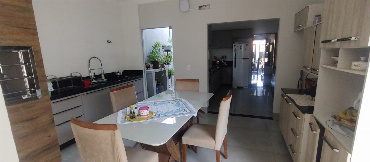 Casa para Venda em Maringá - PR, Bom Jd