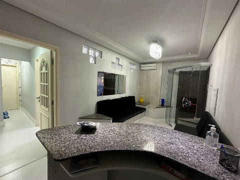 Sala Comercial em Edifício para Venda em Maringá - PR, Zona 01 Centro