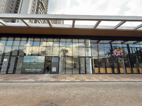 SALAS COMERCIAIS, Rua Cambira