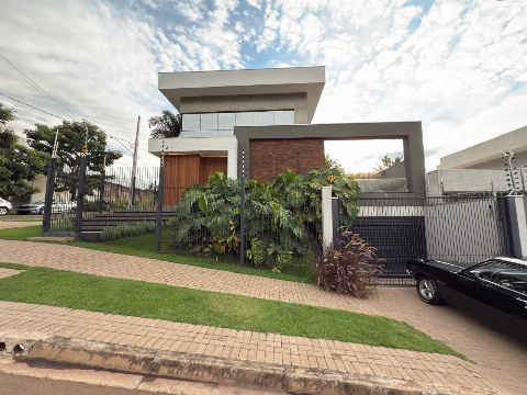 SOBRADOS, Rua Pioneiro José Tel