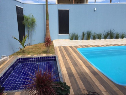 NEGÓCIOS, Avenida Cuiabá