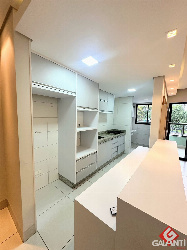 Apartamento para Locação em Maringá - PR, Zona 03