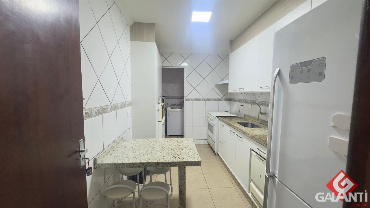 Apartamento para Venda em Maringá - PR, Zona 01 Centro