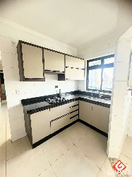 Apartamento para Locação em Maringá - PR, Zona 01 Centro