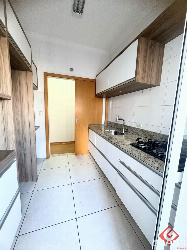 Apartamento para Locação em Maringá - PR, Zona 07