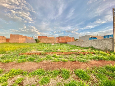 Terreno Comercial para Venda em Maringá - PR, Jd Campo Belo