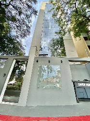 Apartamento para Venda em Maringá - PR, Zona 07