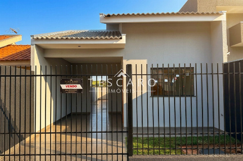 Casa para Venda em Mandaguaçu - PR, Centro Sul