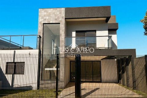 Casa para Venda em Mandaguaçu - PR, Zona Leste