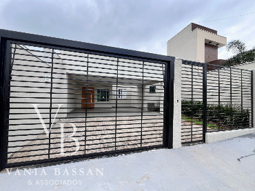 Casa para Venda em Maringá - PR, Jd Muníque