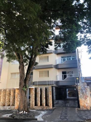 Apartamento para Venda em Maringá - PR, Zona 07
