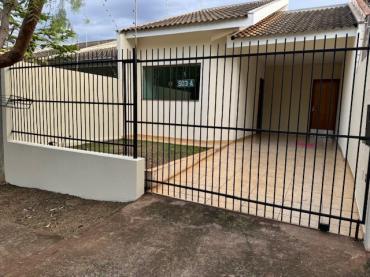 Casa Geminada para Locação em Maringá - PR, Jd São Clemente