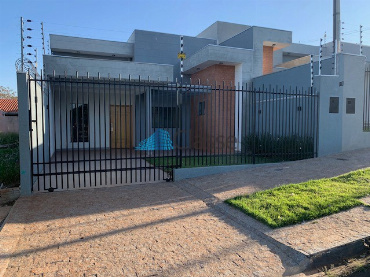 Casa para Venda em Maringá - PR, Jd Paulista IV