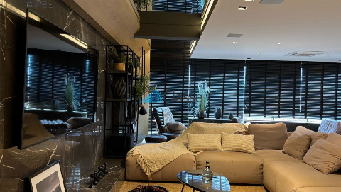 Apartamento para Venda em Maringá - PR, Zona 07