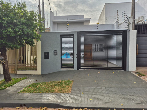 CASAS, Rua Pioneiro Raul Parandiuc