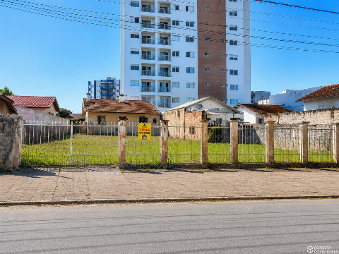 TERRENOS, Rua Machado de Assis