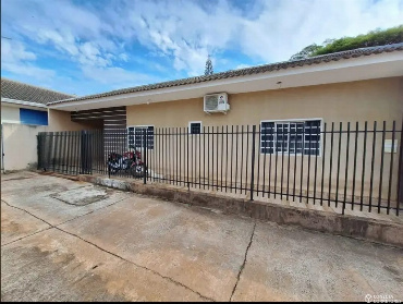 Casa para Venda em Mandaguari - PR, Jd Esplanada