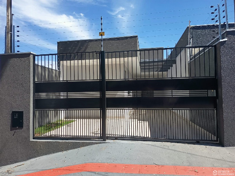 Casa para Venda em Maringá - PR, Loteamento Madrid