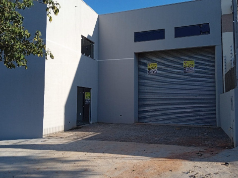 BARRACÃO, Avenida Pintassilgo
