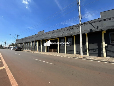 EDIFÍCIOS COMERCIAIS, Rua José Carlos Mufatto