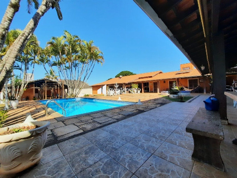 Casa para Venda em Londrina - PR, Tucano