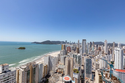 APARTAMENTOS, Rua Alvin Bauer